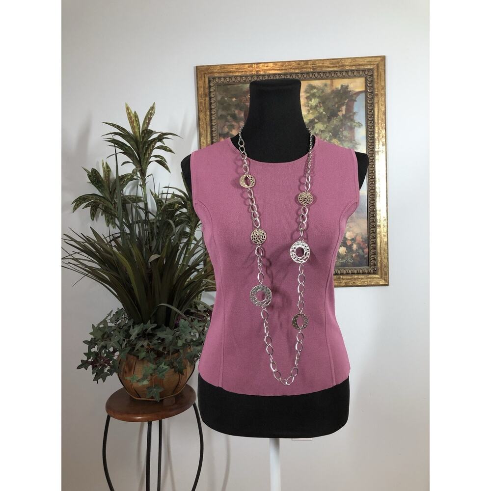 Liz Claiborne Women Size M Tank Top V-Neck Pink Knit Sleeveless Y2K Minimalist